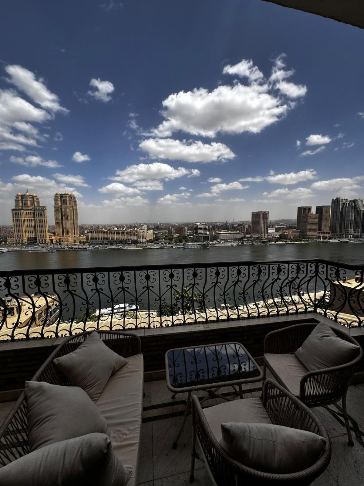Apartment Zamalek Nile View Prime Location 4br Cairo